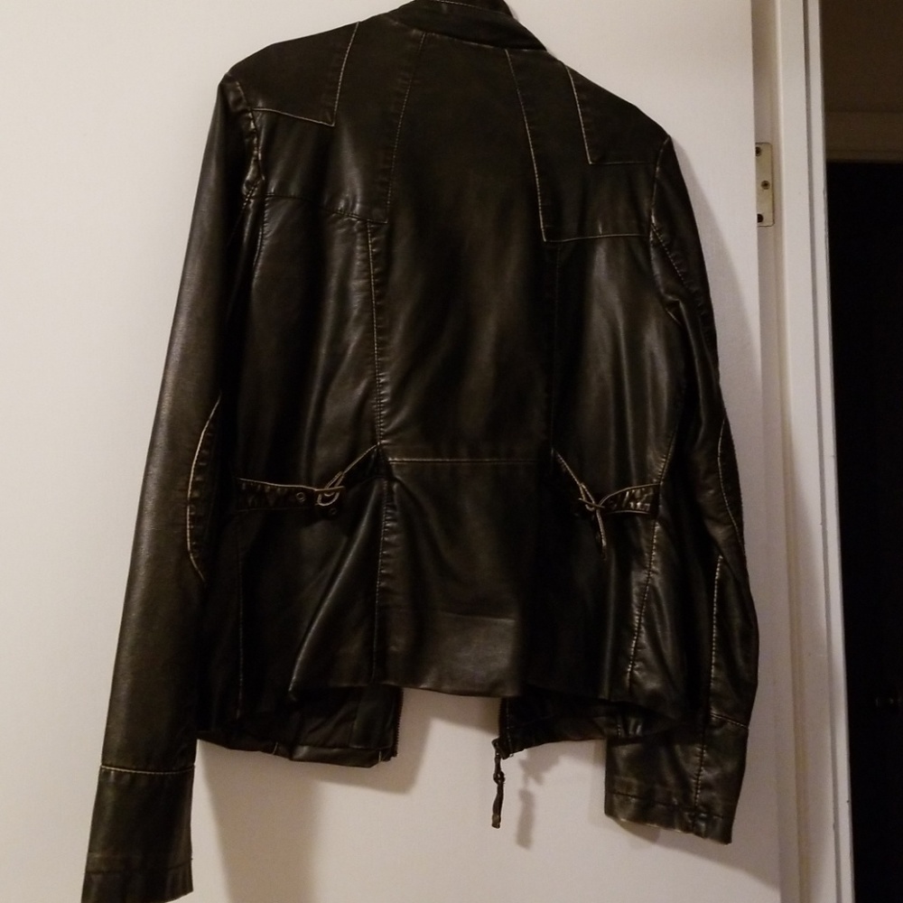 Jacket - Picture 2 of 2